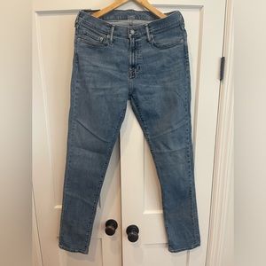 “Abercrombie & Fitch” Rustin Athletic Skinny Stretch Jeans